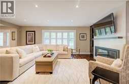 60 HUNTLEY Crescent | Kitchener Ontario | Slide Image Eight