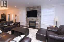 708 WINSTON Road | Grimsby Ontario | Slide Image Eight