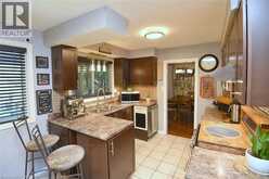18 DENNIS Avenue | Waterdown Ontario | Slide Image Six