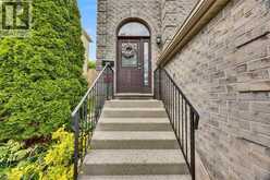 34 PHAIR Crescent | London Ontario | Slide Image Three