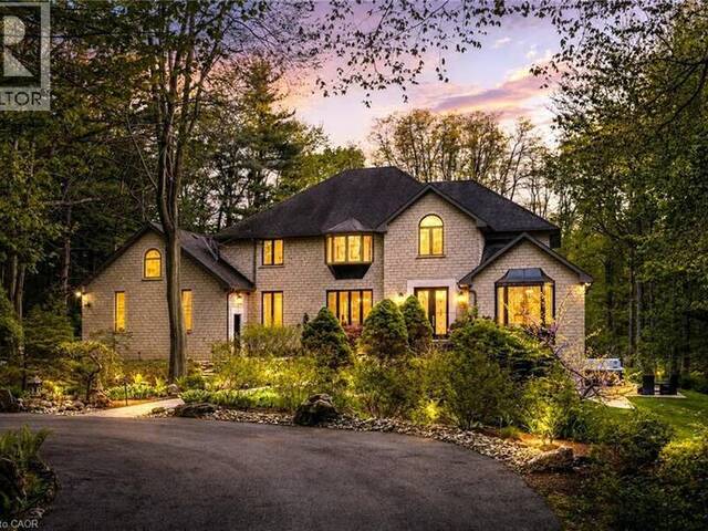 18 ELDER Crescent Ancaster Ontario, L0R 1R0 - 5 Bedrooms Home For Sale