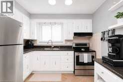 366 BERKINDALE Drive | Hamilton Ontario | Slide Image Ten