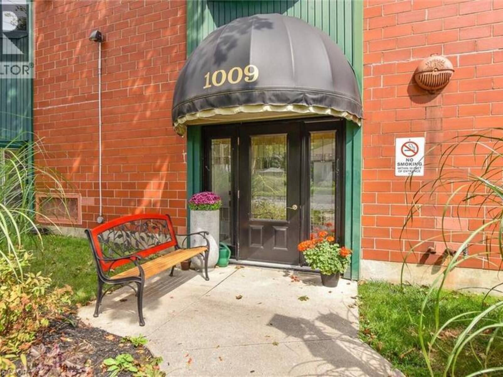 1009 QUEENSTON Road Unit# 216, Cambridge, Ontario N3H 3K7