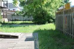 127 ROBINS Avenue | Hamilton Ontario | Slide Image Thirteen