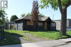 127 ROBINS Avenue | Hamilton Ontario | Slide Image Three