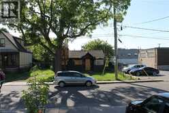 127 ROBINS Avenue | Hamilton Ontario | Slide Image Six