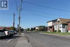 127 ROBINS Avenue | Hamilton Ontario | Slide Image Fifteen
