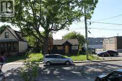 127 ROBINS Avenue | Hamilton Ontario | Slide Image Five