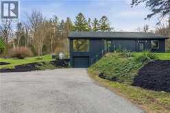 6092 CEDAR SPRINGS Road | Burlington Ontario | Slide Image Two