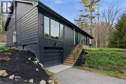 6092 CEDAR SPRINGS Road | Burlington Ontario | Slide Image Four
