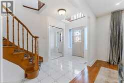 113 GREENSHIRE Drive | Hamilton Ontario | Slide Image Four