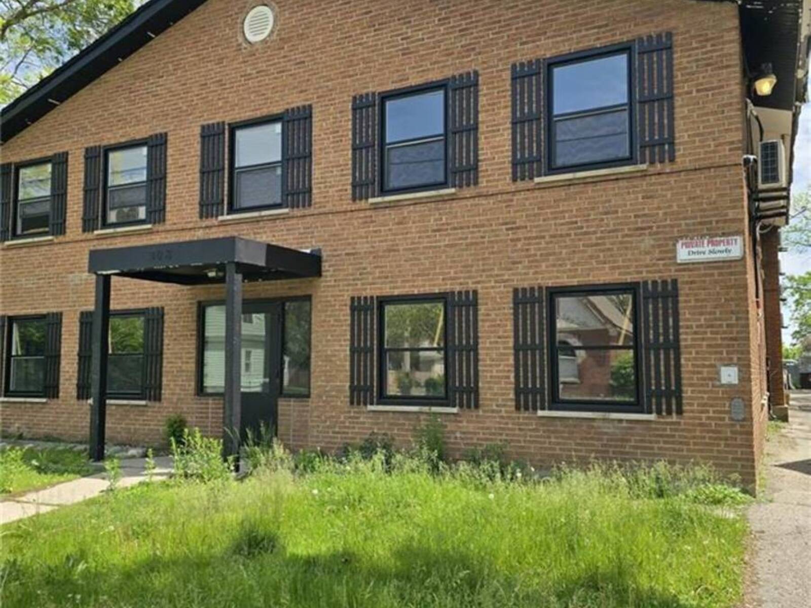 308 EGERTON Street, London, Ontario N5Z 2G7