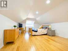 42 DALHOUSIE Avenue | Hamilton Ontario | Slide Image Fifteen