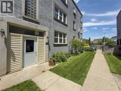 1755 KING Street Unit# 9 Hamilton Ontario, L9K 1V6