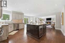 28 DEERVIEW Avenue | Ancaster Ontario | Slide Image Fifteen