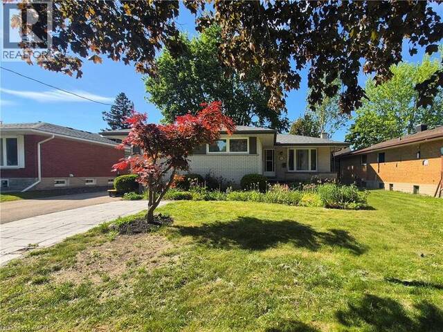 11 DUNCAIRN Avenue Kitchener Ontario, N2M 4S5 - Multi-family Home For Sale
