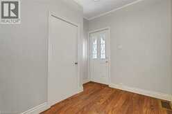 14 NIAGARA Street | Hamilton Ontario | Slide Image Five