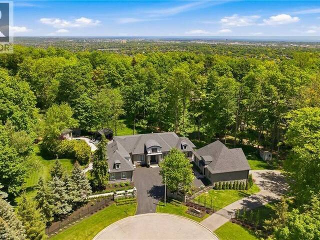 3205 HIGHPOINT Court Burlington Ontario, L7P 0P9 - 6 Bedrooms Home For Sale