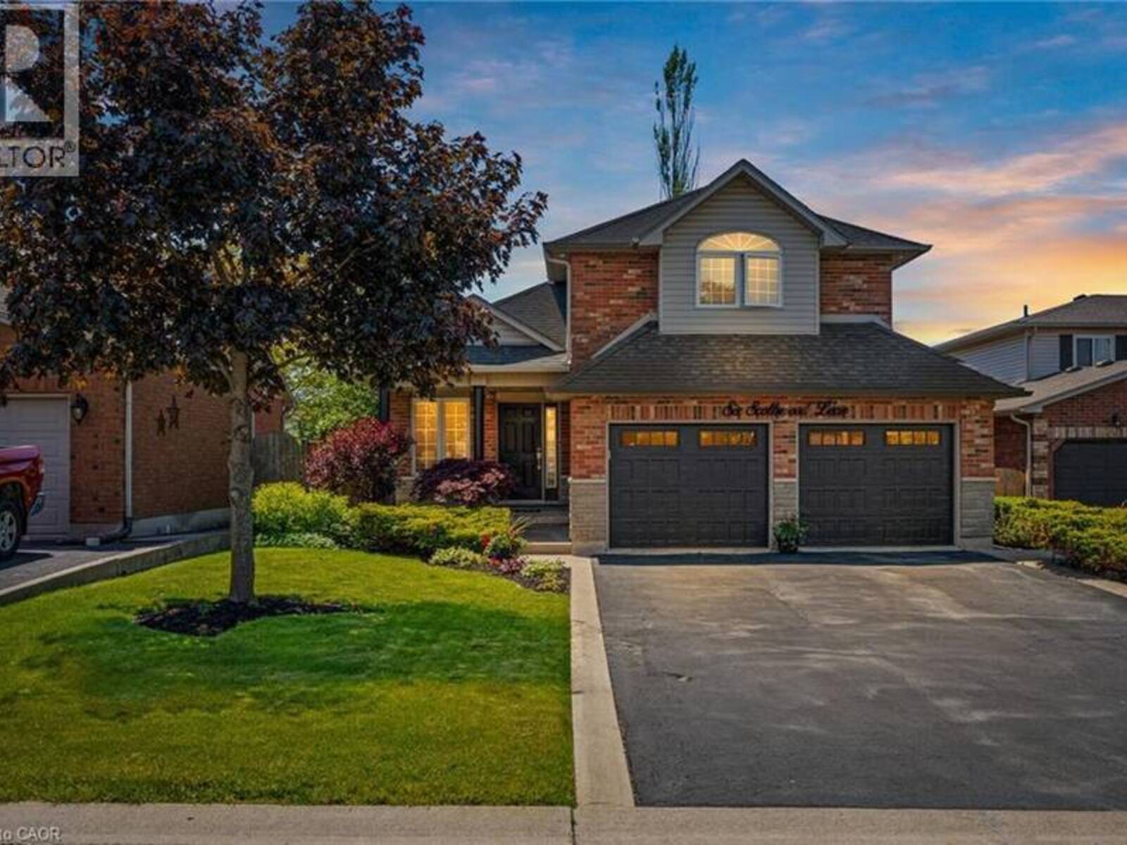 6 SCOTTSWOOD Lane, Caledonia, Ontario N3W 2L6