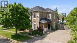 86 OAK Street | Brantford Ontario | Slide Image Two