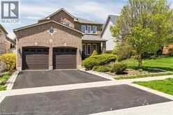 106 MOORE Crescent | Ancaster Ontario | Slide Image Four