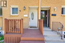 161 BERKINDALE Drive Unit# 7 | Hamilton Ontario | Slide Image Four
