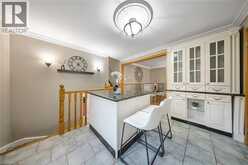 124 DUNSMERE Drive | Kitchener Ontario | Slide Image Nine