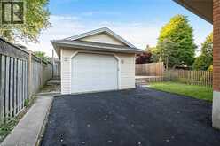 124 DUNSMERE Drive | Kitchener Ontario | Slide Image Thirty-eight