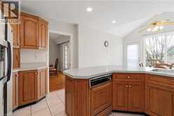 36 BUCKINGHAM Drive | Hamilton Ontario | Slide Image Ten