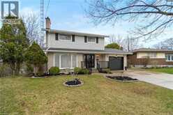 36 BUCKINGHAM Drive | Hamilton Ontario | Slide Image Three