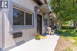 127 BARNESDALE Avenue N | Hamilton Ontario | Slide Image Two