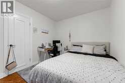 406 EAST 43RD Street | Hamilton Ontario | Slide Image Seventeen