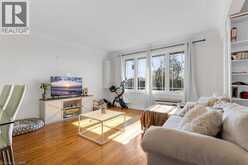 406 EAST 43RD Street | Hamilton Ontario | Slide Image Four