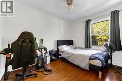 406 EAST 43RD Street | Hamilton Ontario | Slide Image Twelve