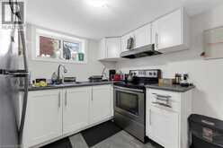 406 EAST 43RD Street | Hamilton Ontario | Slide Image Thirty