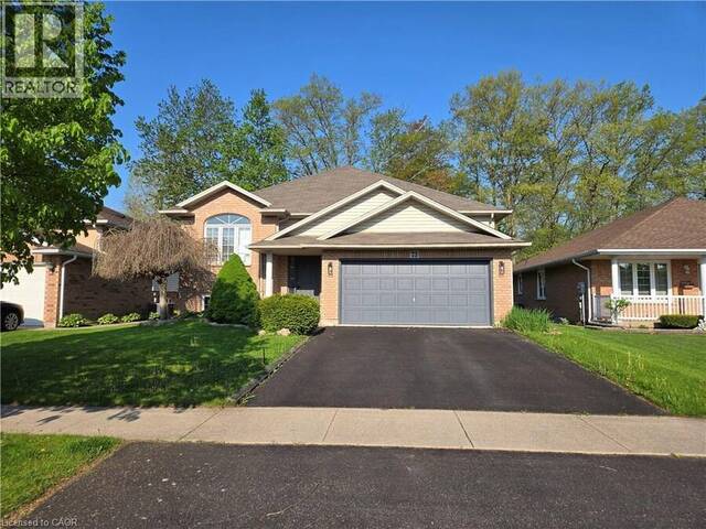 73 FOXTAIL Avenue Welland Ontario, L3C 7J6 - 3 Bedrooms Home For Sale