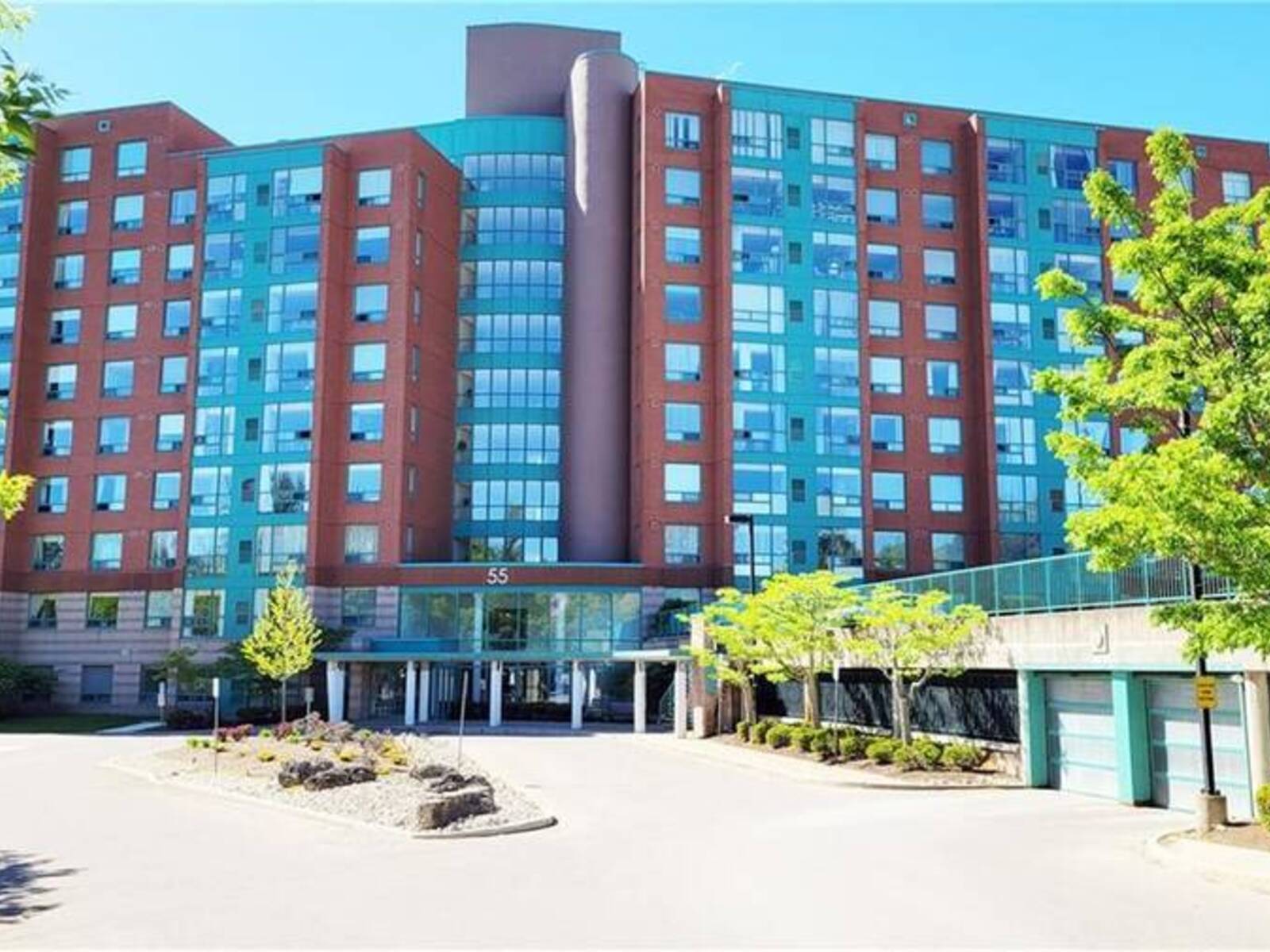 55 BLUE SPRINGS Drive Unit# 302, Waterloo, Ontario N2J 4T3