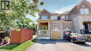 16 RIDGEGATE Crescent | Halton Hills Ontario | Slide Image One