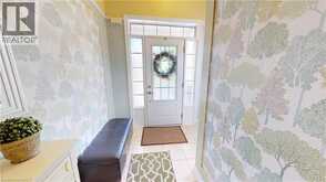 16 RIDGEGATE Crescent | Halton Hills Ontario | Slide Image Four