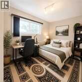 82 BLACKWOOD Crescent | Hamilton Ontario | Slide Image Nine