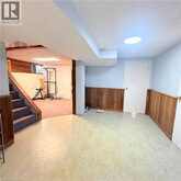 82 BLACKWOOD Crescent | Hamilton Ontario | Slide Image Sixteen