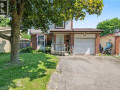 17 HALLMARK Street Brantford Ontario, N3P 1A6