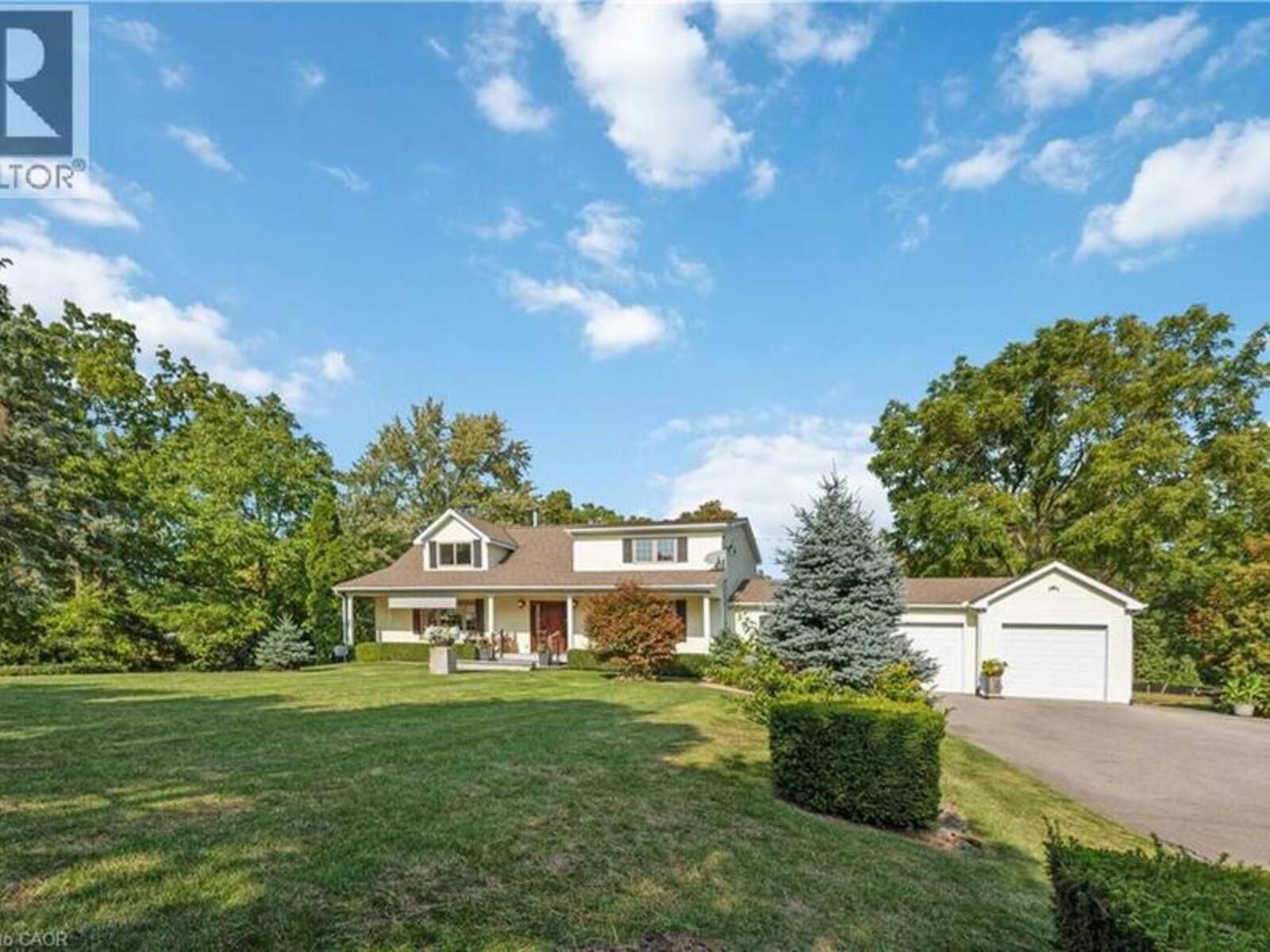 493 RIDGE Road E, Grimsby, Ontario L3M 0K5
