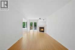 180 LAWRENCE Lane | Fonthill Ontario | Slide Image Eight
