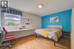 729 KEATS Way | Waterloo Ontario | Slide Image Eighteen