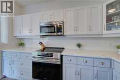 729 KEATS Way | Waterloo Ontario | Slide Image Seven