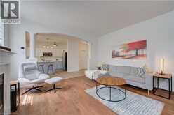729 KEATS Way | Waterloo Ontario | Slide Image Nine