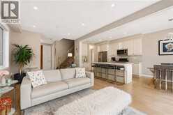 44 STILLWATER Crescent | Waterdown Ontario | Slide Image Eight