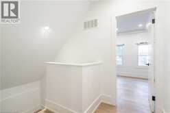 204 BALSAM Avenue S | Hamilton Ontario | Slide Image Thirty