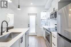 204 BALSAM Avenue S | Hamilton Ontario | Slide Image Nine
